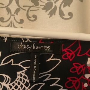 Jennifer Lopez Sz small very generous